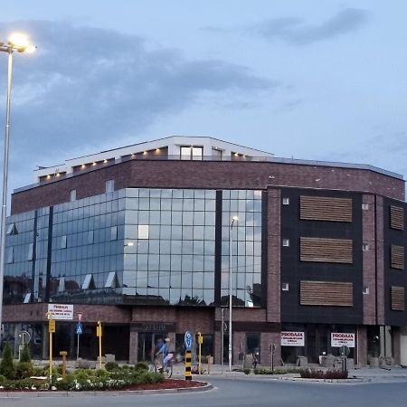 Sky Apartmani & Spa Leskovac  Kültér fotó
