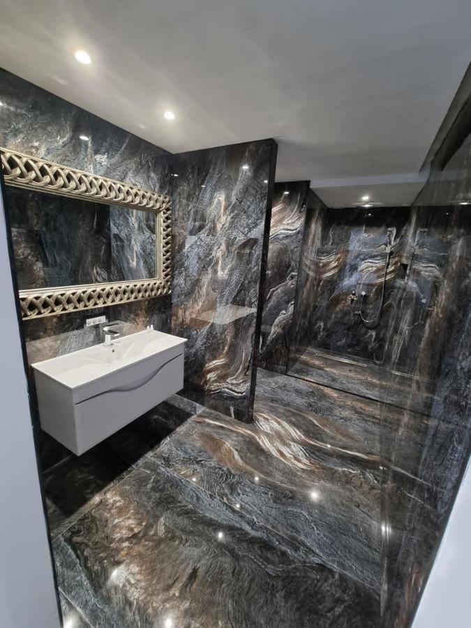 Sky Apartmani & Spa Leskovac  Kültér fotó