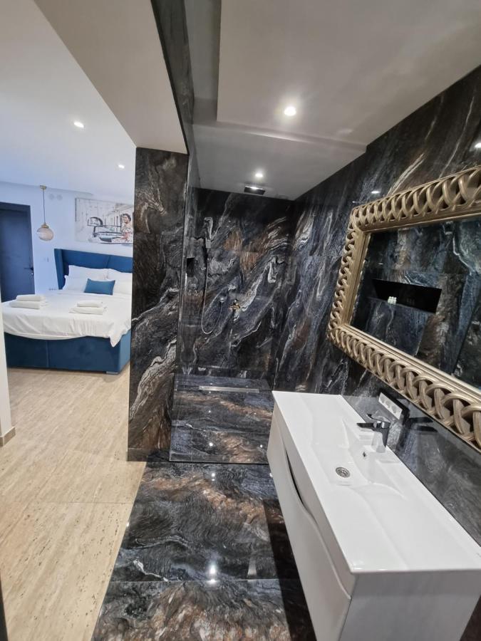 Sky Apartmani & Spa Leskovac  Kültér fotó