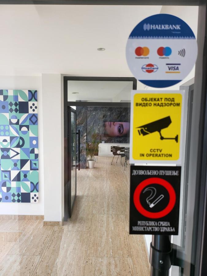 Sky Apartmani & Spa Leskovac  Kültér fotó
