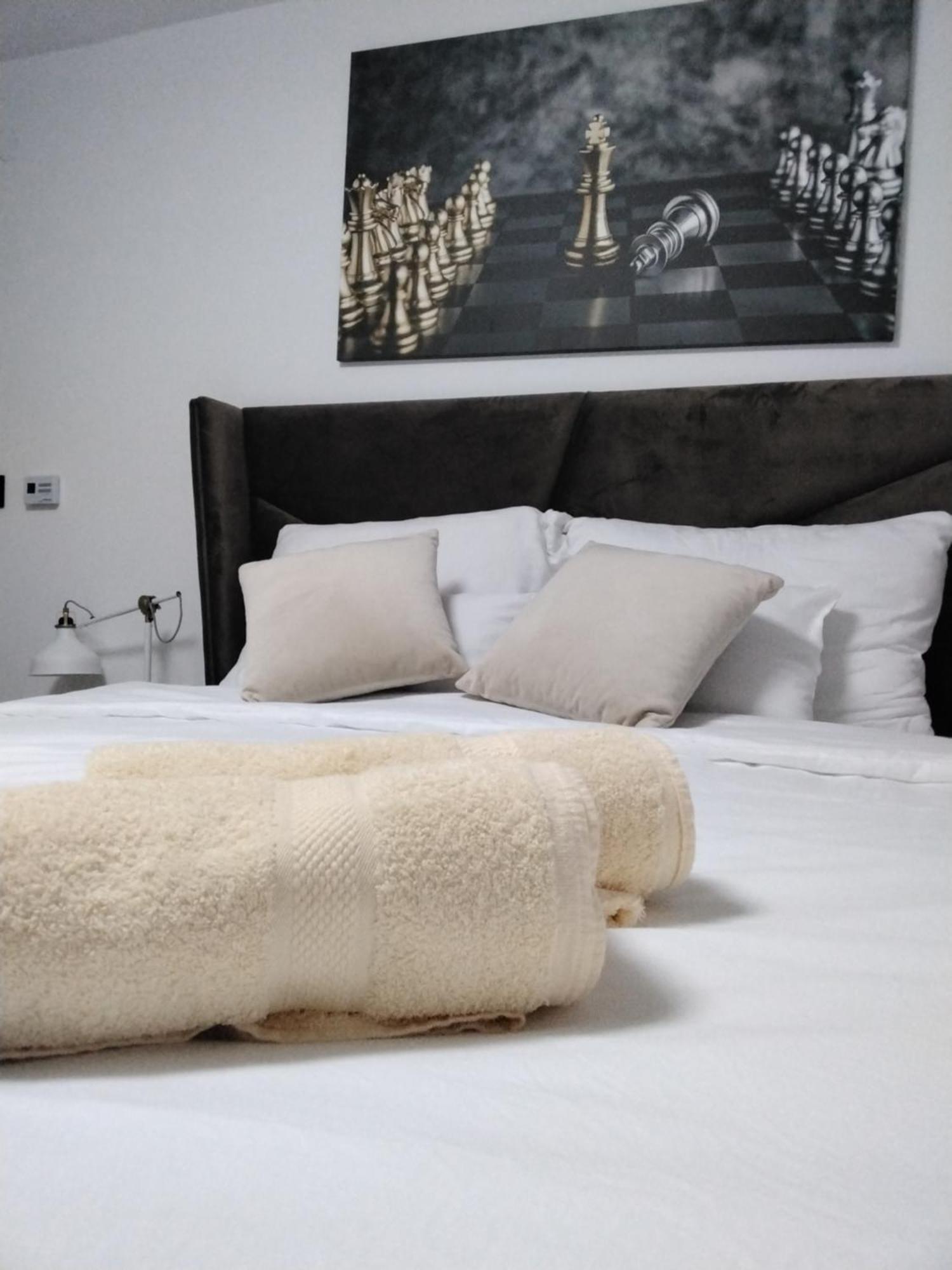 Sky Apartmani & Spa Leskovac  Szoba fotó