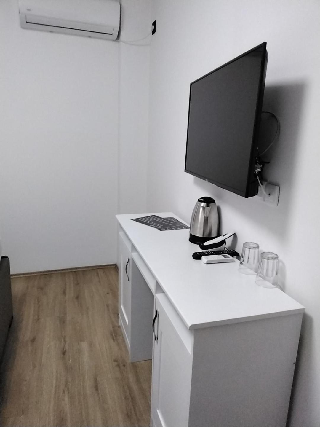 Sky Apartmani & Spa Leskovac  Szoba fotó