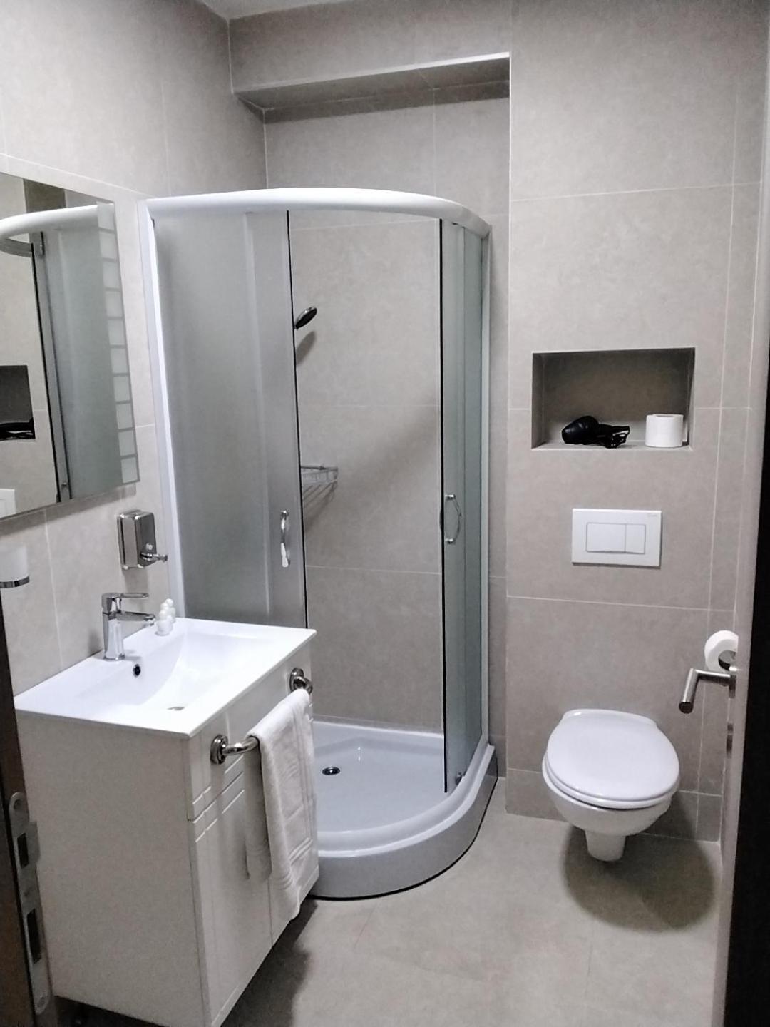 Sky Apartmani & Spa Leskovac  Szoba fotó